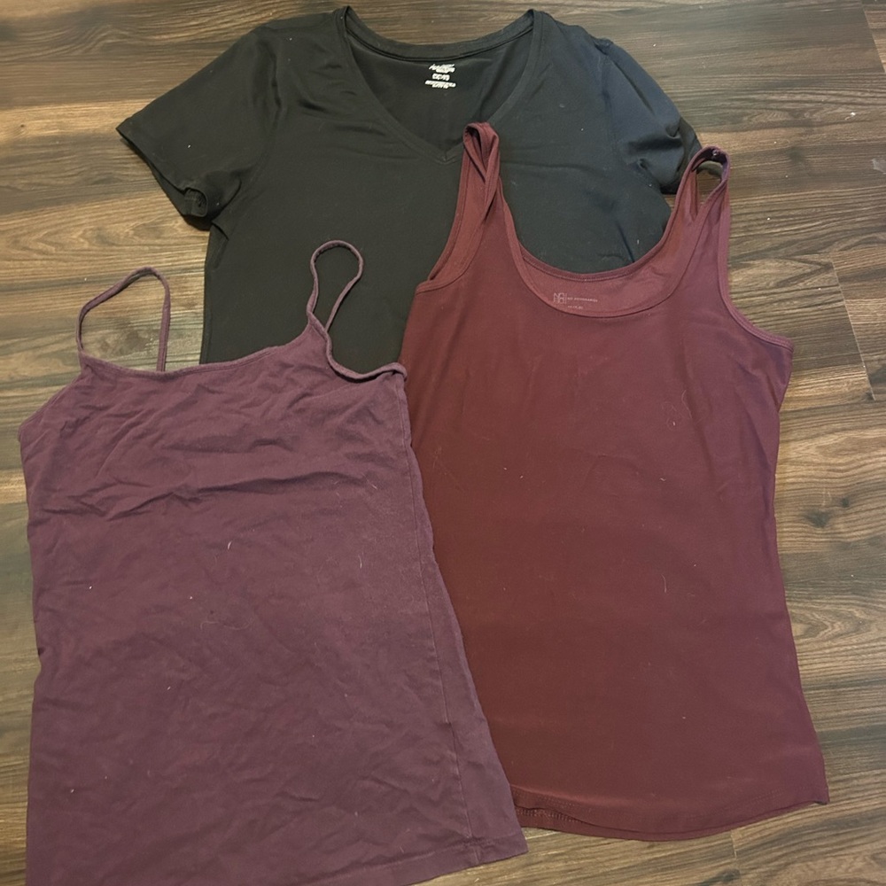 No Boundaries Black and Gray Fitted Camisole